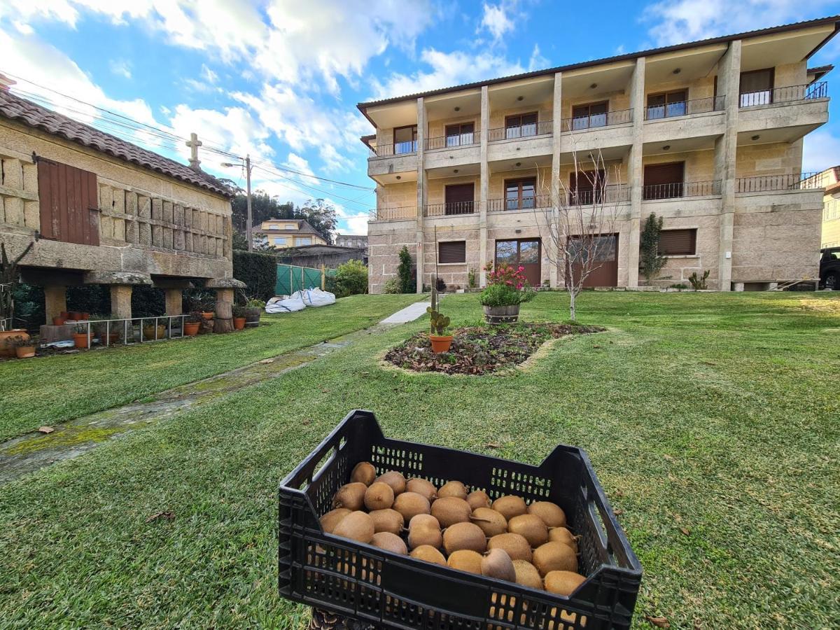Apartamentos Ria De Aldán Екстериор снимка