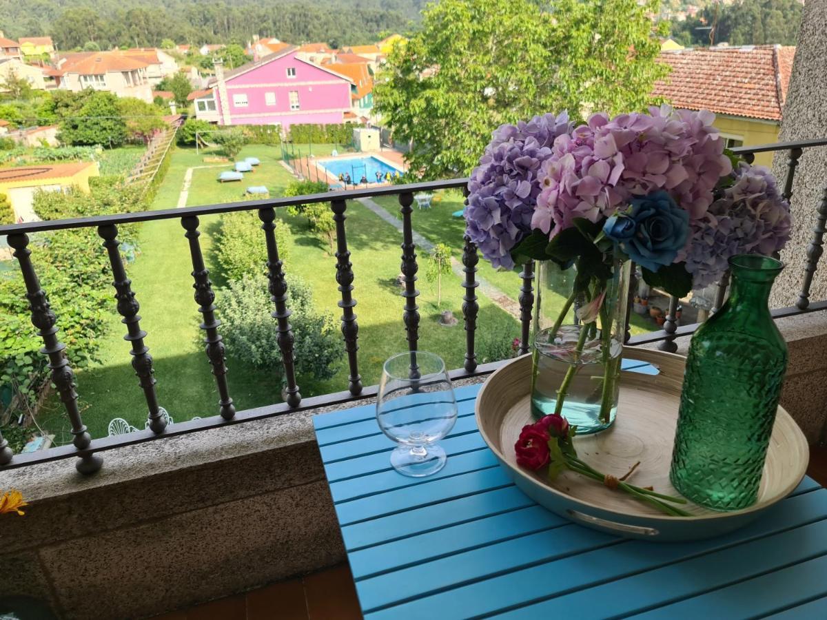 Apartamentos Ria De Aldán Екстериор снимка