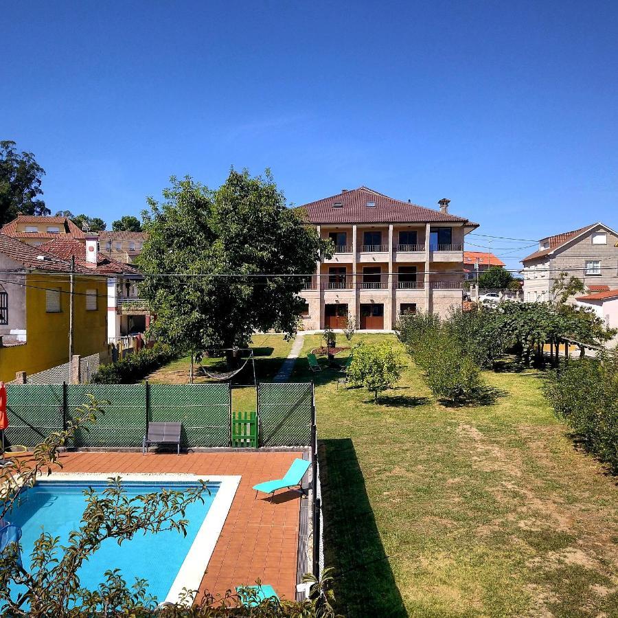 Apartamentos Ria De Aldán Екстериор снимка