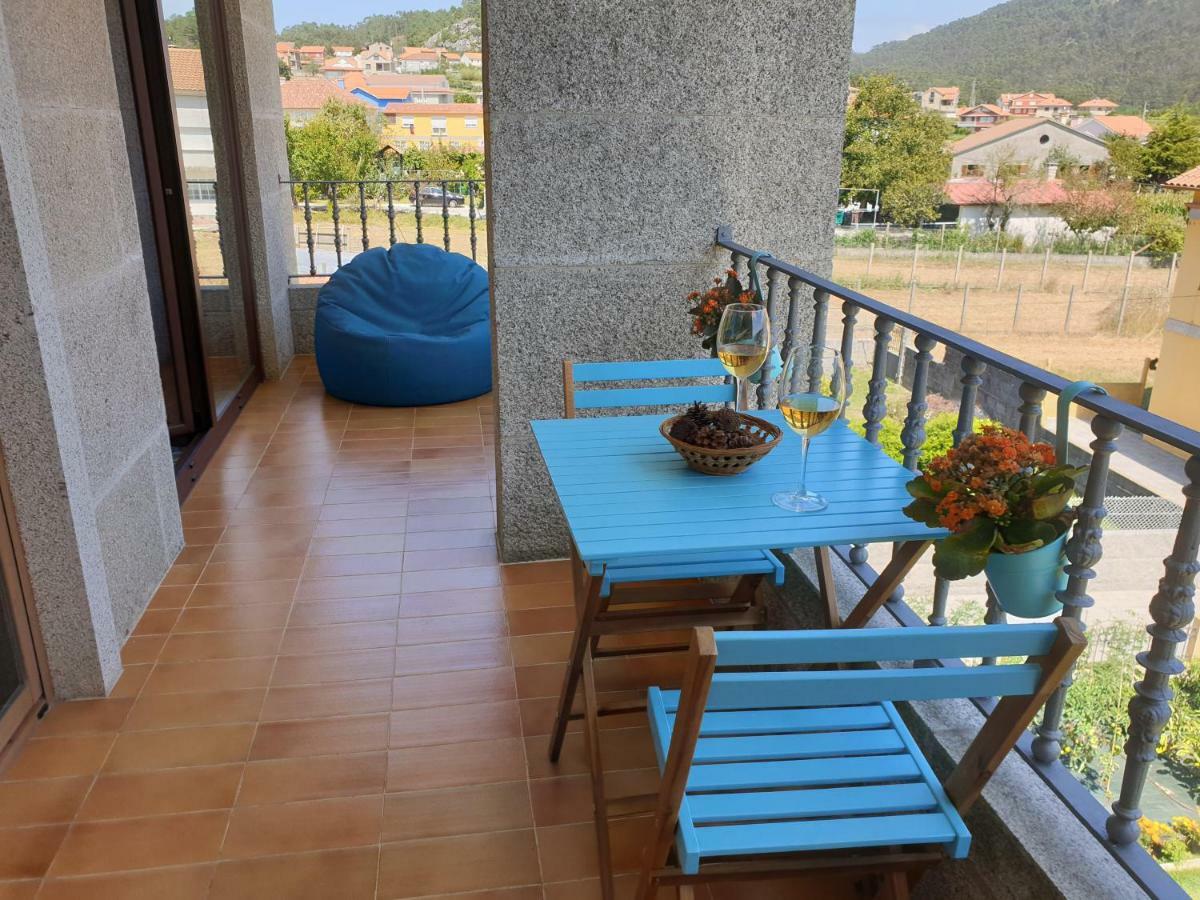 Apartamentos Ria De Aldán Екстериор снимка
