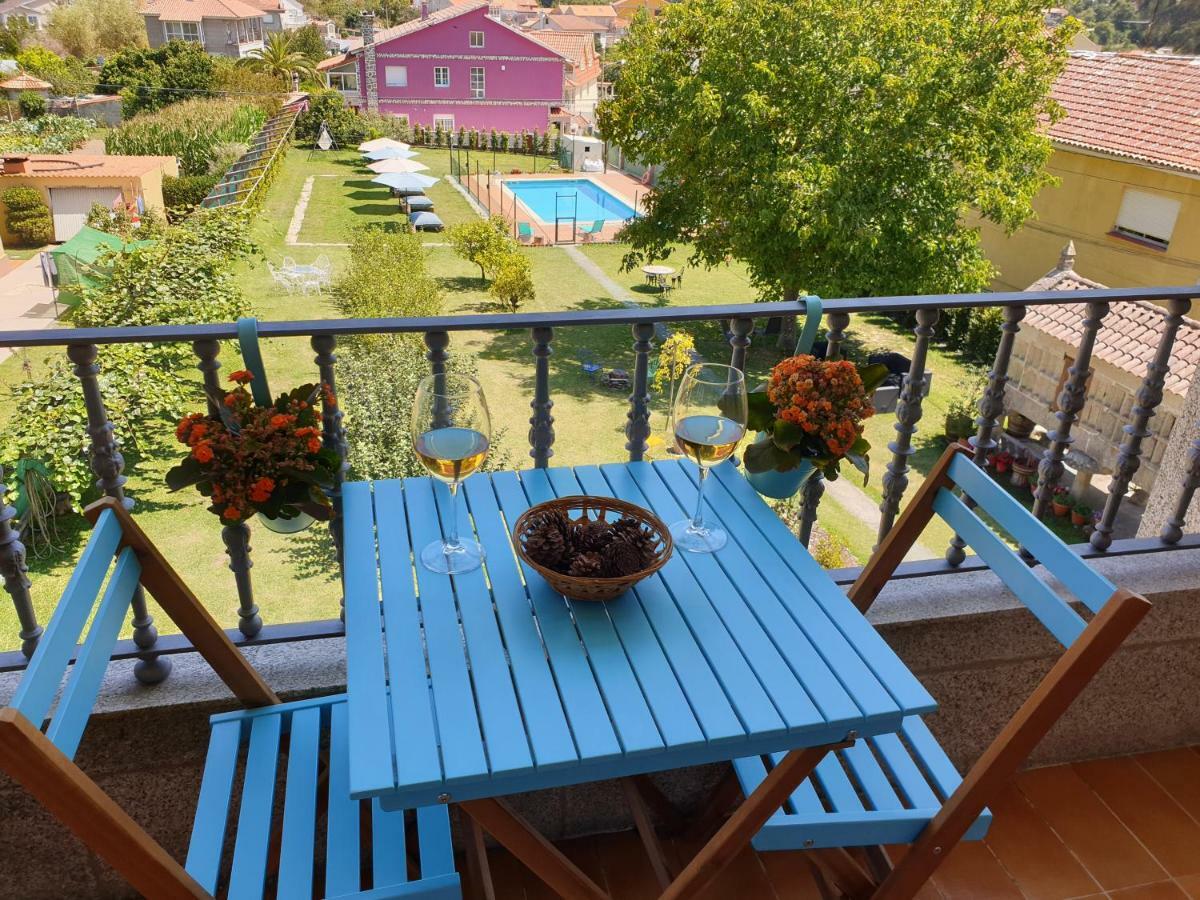 Apartamentos Ria De Aldán Екстериор снимка