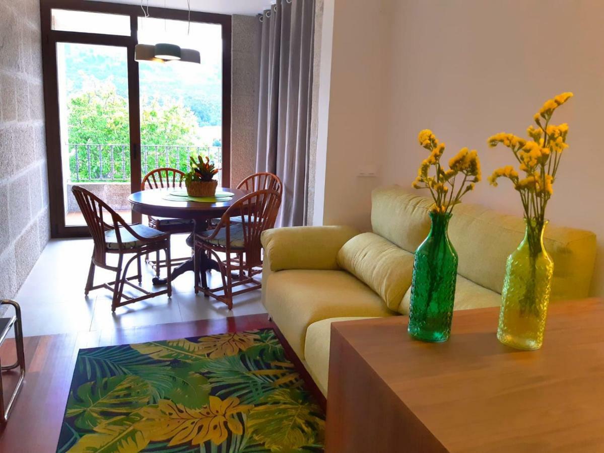 Apartamentos Ria De Aldán Екстериор снимка